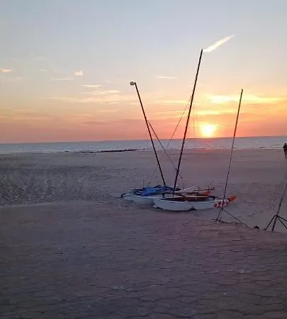 Orange Seaview דירה *