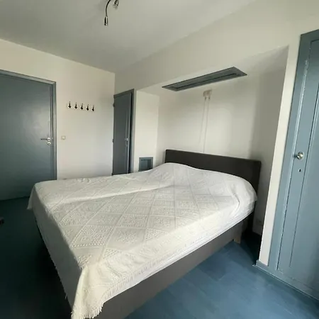 Orange Seaview Apartment Ostend